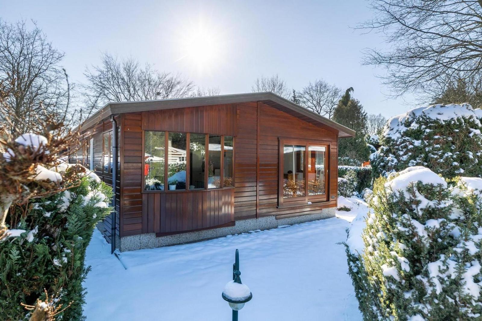 Bungalowpark Het Verscholen Dorp Harderwijk Exteriör bild