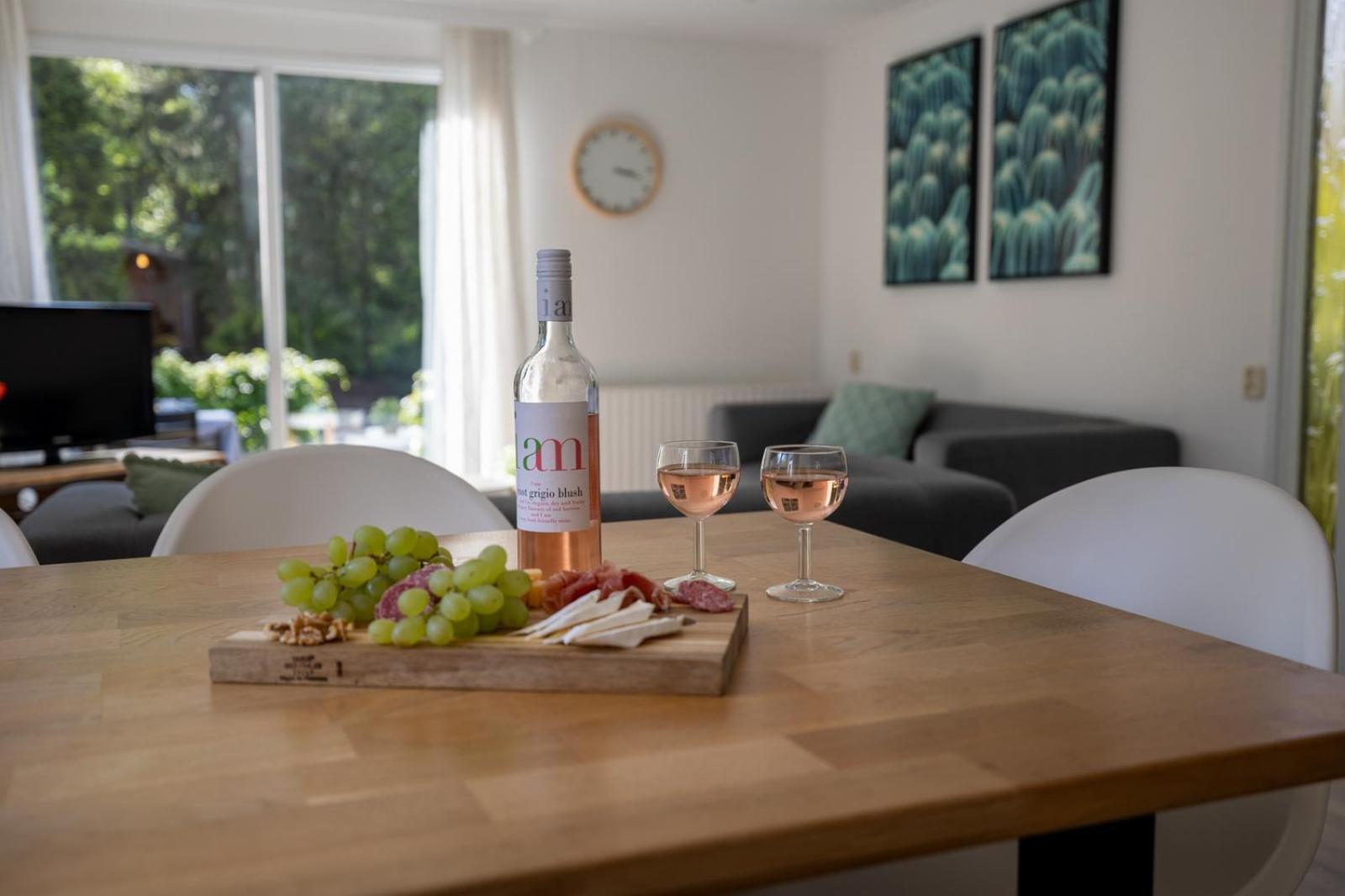 Bungalowpark Het Verscholen Dorp Harderwijk Exteriör bild