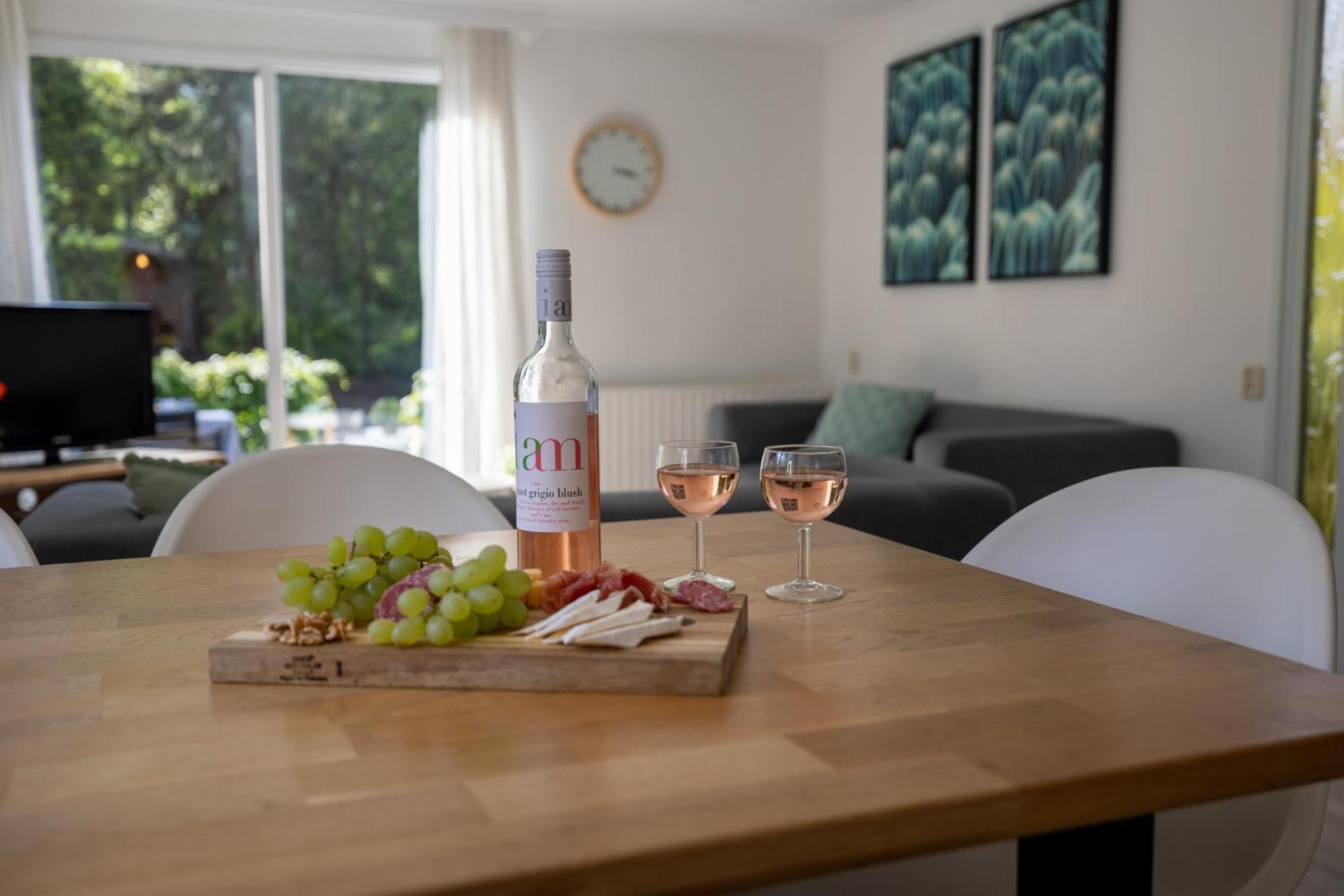 Bungalowpark Het Verscholen Dorp Harderwijk Exteriör bild